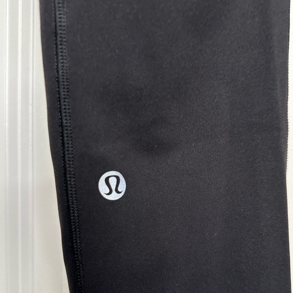 Lululemon Speed Up mid rise Tight 28"‎ *Full-On Luxtreme Black Sz 4 & 8 - Picture 11 of 15